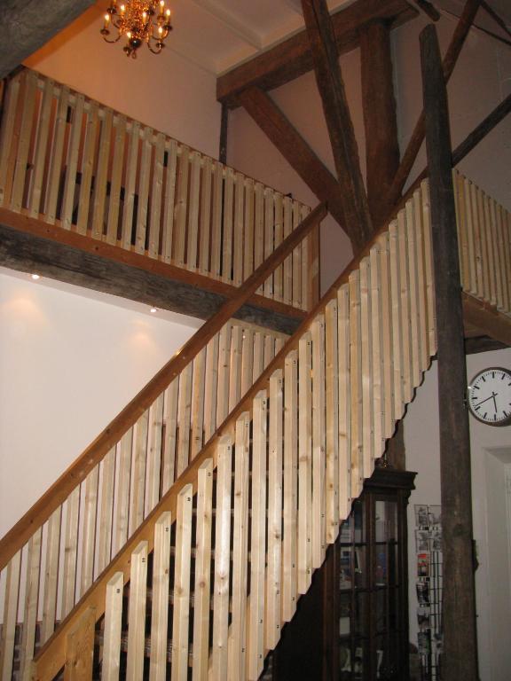 Unia Zathe Bed & Breakfast Ee Eksteriør bilde